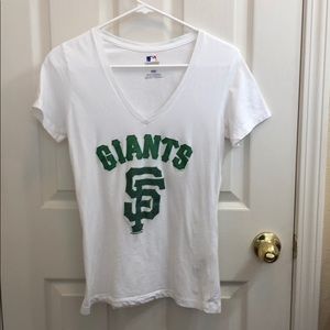SF Giants t-shirt